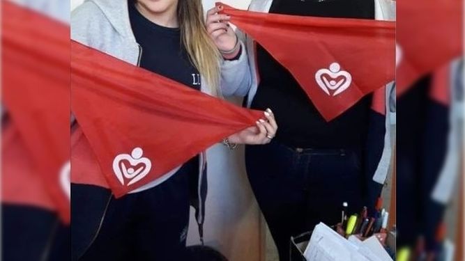 Se viene una nueva marcha: esta vez con pañuelos rojos y por una ley de adopción