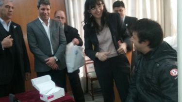 Entregaron audífonos a vecinos de 11 departamentos