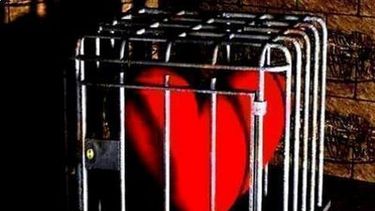 La guardia cárcel y el preso: amor clandestino en Chimbas
