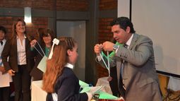 Distinguieron a alumnos de escuelas públicas y privadas