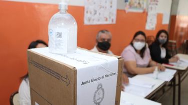 Un trámite: cómo fue votar en menos de un minuto en San Juan