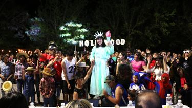 Color, originalidad y buena onda hicieron explotar la noche de Barreal