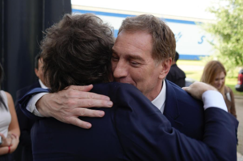 Batacazo de La Libertad Avanza en provincia de Buenos Aires: remontó las legislativas locales y le ganó al peronismo