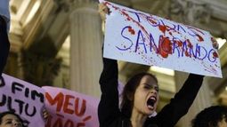#Niunamenos: una multitud marchó en Brasil contra las violaciones