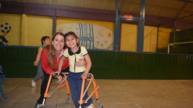 Fundación Abril, casi 20 años de vida sólo para entregar amor a los niños