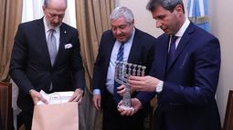 El presidente de la DAIA se reunió con Sergio Uñac