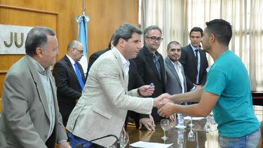 Entregaron certificados y subsidios por 300 mil pesos a emprendedores