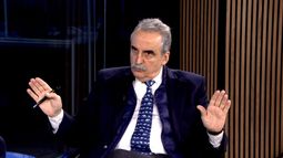 Guillermo Moreno defendió el esquema de sustitución de importaciones aplicado durante el auge minero, rechazó las críticas de empresarios sanjuaninos y lanzo una frase inesperada sobre futuras leyes de regulación de compre local. Guillermo Moreno defendió el esquema de sustitución de importaciones aplicado durante el auge minero, rechazó las críticas de empresarios sanjuaninos y lanzo una frase inesperada sobre futuras leyes de regulación de compre local.