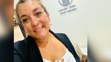 Mariana López, la sanjuanina que encontró un audífono tirado en la calle y se movilizó para hallar a su dueña.