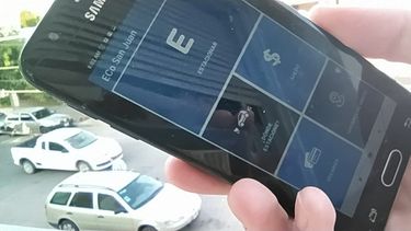 Desde febrero, los que estacionen en Capital con la app tendrán un importante descuento