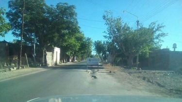 Preocupación de los vecinos por una calle muy transitada que está rota