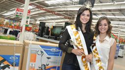 Rawson entregó premios a su Reina