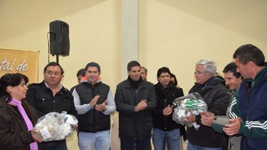 La Unión Vecinal del Barrio Kennedy ya luce cancha y salón nuevos