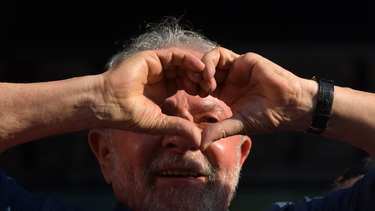 Lula se sometió a una intervención quirúrgica para extirparle una lesión del cuero cabelludo