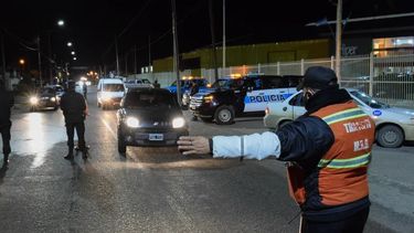 No te relajes con la tarjeta azul: en San Juan la seguirán exigiendo, ¿hasta cuándo?