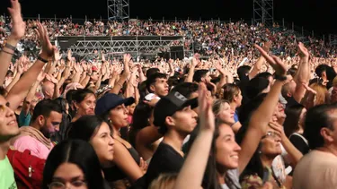 FNS 2023: ¿Cuántos asistentes tuvo la primera noche?