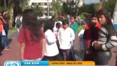 Amas de Casa en contra del aumento del boleto escolar