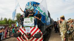 Y un día volvió el tren de pasajeros a San Juan, de la mano de la solidaridad