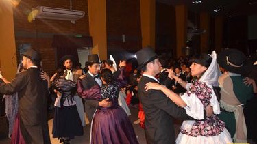 En vísperas del Bicentenario, Santa Lucía celebró la patria