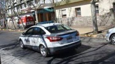 Temor en el centro sanjuanino por la muerte de una mujer en las afueras de una clínica