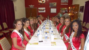 Las candidatas a Reina del Sol tuvieron su primera degustación