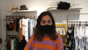 Tremendo caso: le hackearon las redes a una sanjuanina y ahora la extorsionan en dólares