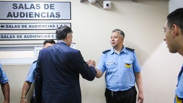 Entre saludos y felicitaciones, así fue el último día en Tribunales de un nuevo funcionario
