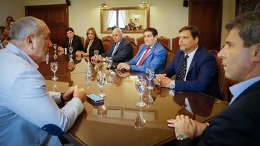 El gobernador Uñac se reunión con autoridades del Poder Judicial de San Juan.