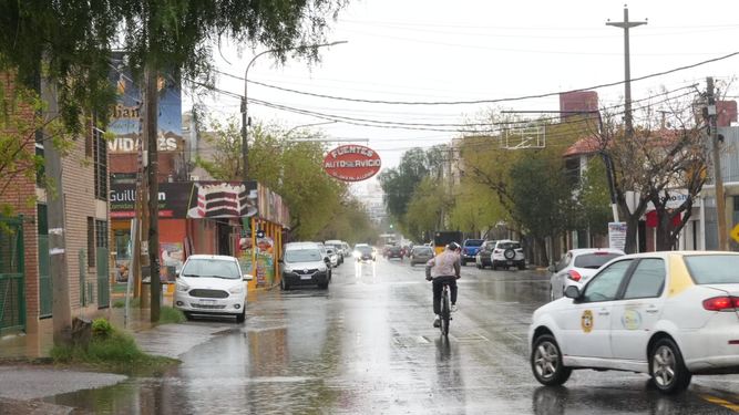 Las características de la extemporánea lluvia que afectó a San Juan durante el temporal de Santa Rosa. Las características de la extemporánea lluvia que afectó a San Juan durante el temporal de Santa Rosa.