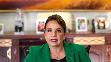 Elecciones: La presidenta de Honduras denunció adulteración de resultados, e injerencia de Trump