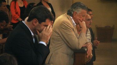 El Gobernador mostró su emoción en la misa por el Terremoto del 44