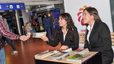 Así funcionan los stand turísticos nuevos en el aeropuerto