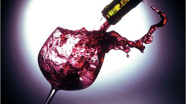 ¿Quiénes promocionan el vino en San Juan?