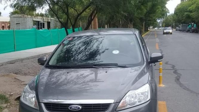 Se vienen la multa y escrache: firme advertencia para los que estacionan en las ciclovías de Capital