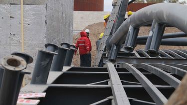 El armado del nuevo gigante