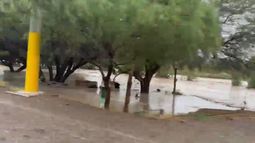 Tremendo: así dejó la lluvia el ingreso a Zonda Tremendo: así dejó la lluvia el ingreso a Zonda