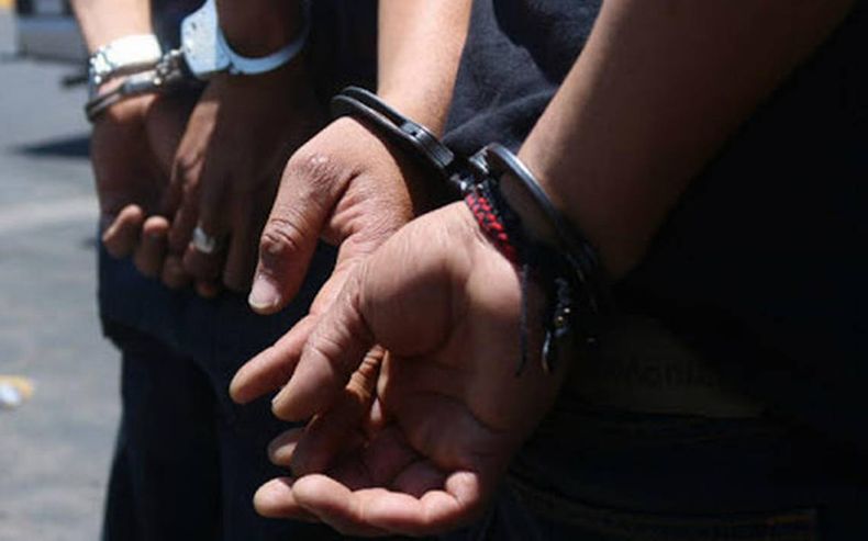 Detienen a dos ladrones por sustraer cerámicos de un depósito de Chimbas