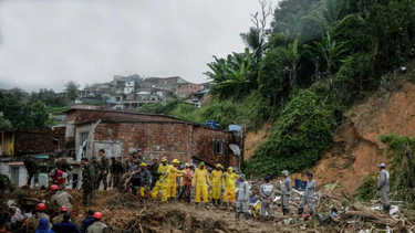 Brasil registra 84 fallecidos por el temporal en el nordeste de país