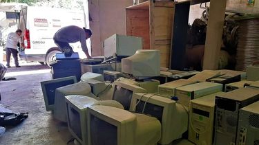 En lo que va del 2023, Ambiente retiró 6 mil kilos de RAEE de instituciones