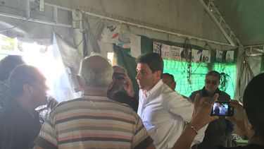 Uñac estuvo mano a mano con los ambientalistas en Jáchal