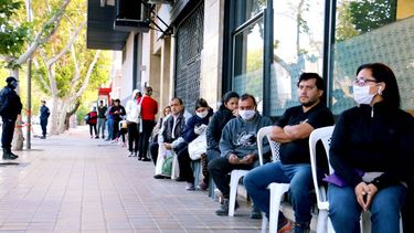 A un día de conocerse el quinto caso: mirá los números de coronavirus en San Juan A un día de conocerse el quinto caso: mirá los números de coronavirus en San Juan