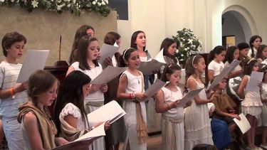 Con canciones, los chicos competirán para recibir al Niño Jesús