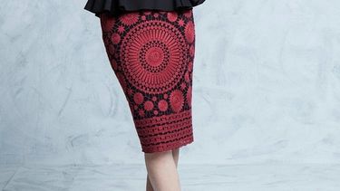 Hombreras marcadas, el ataque ochentoso de la moda