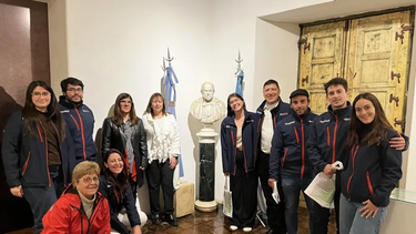 El equipo de especialistas que realizó los estudios y detectaron la humedad en la Casa Natal de Sarmiento.