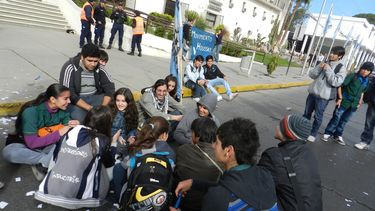 Estudiantes se manifestaron por el boleto único y serán recibidos por diputados