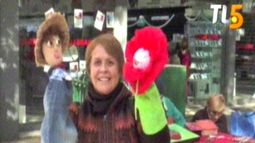 Los títeres tomaron la peatonal y la llenaron de color