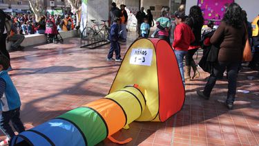 Capital se vistió de niño para celebrar su mejor día