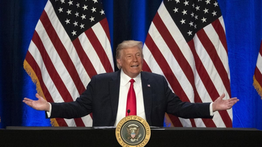 A pedido, Donald Trump volvió a posponer un ataque a Irán