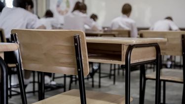 Por el ventarrón, Educación suspendió las clases en dos turnos de escuelas sanjuaninas