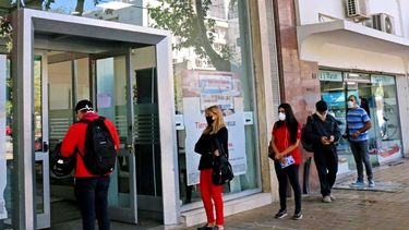 Así se ordenarán las filas de gente en días de cobro en Capital